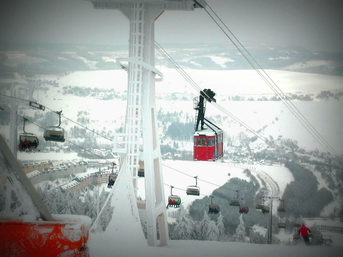 Ferienwohnungen "Am Schloessel" Oberwiesenthal Bagian luar foto