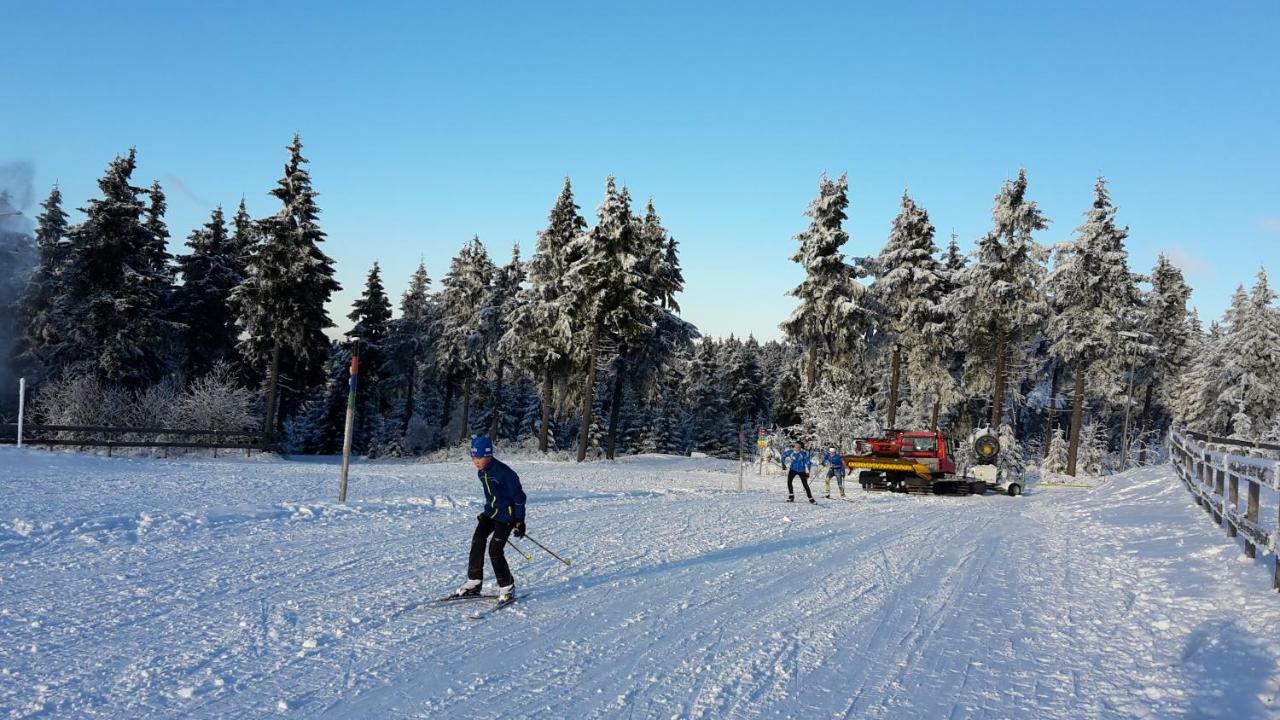 Ferienwohnungen "Am Schloessel" Oberwiesenthal Bagian luar foto